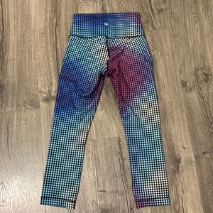Lululemon leggings size 4